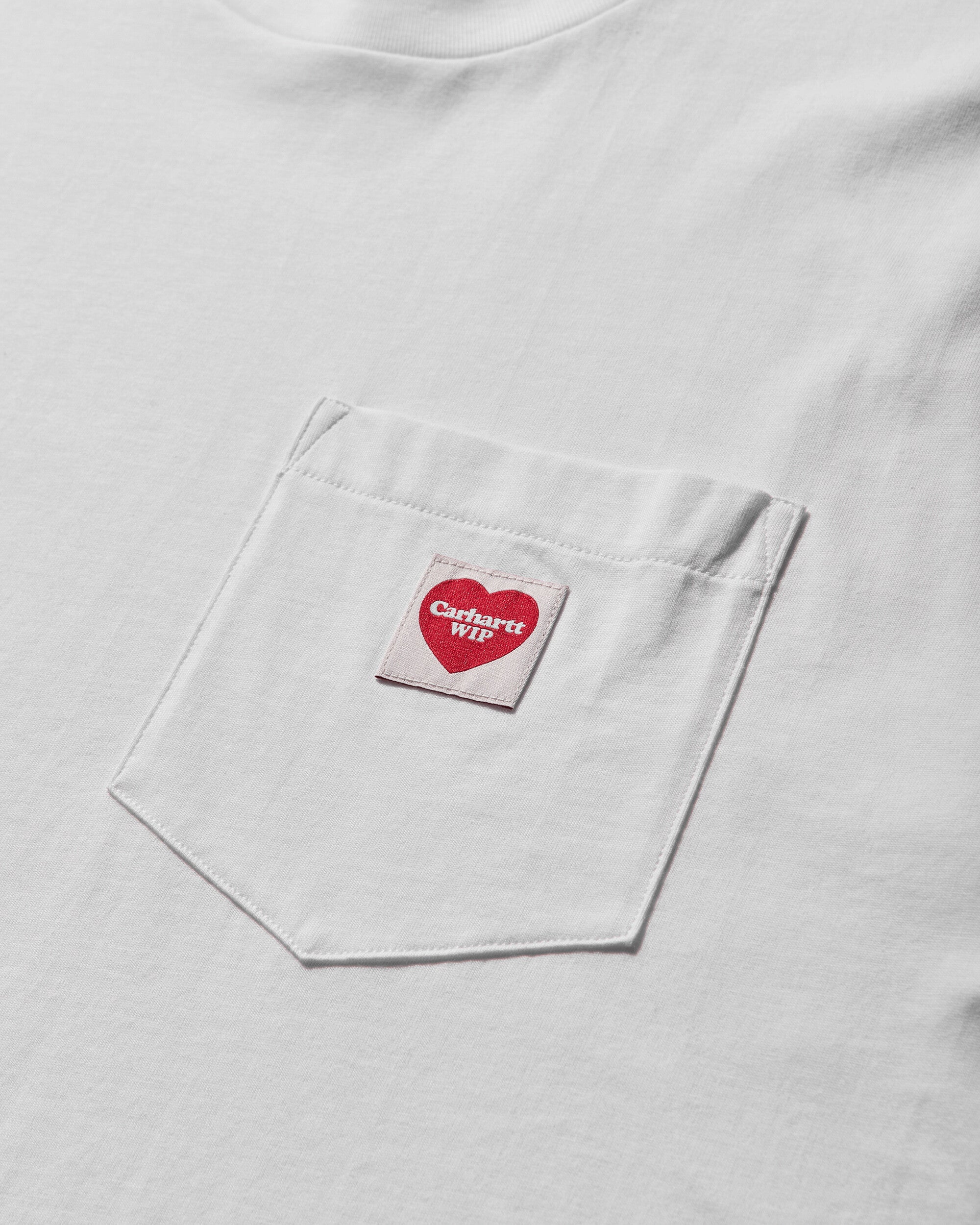 Carhartt WIP S/S Pocket Heart T-Shirt White/Red T-Shirts Shortsleeve I032128 1WZXX