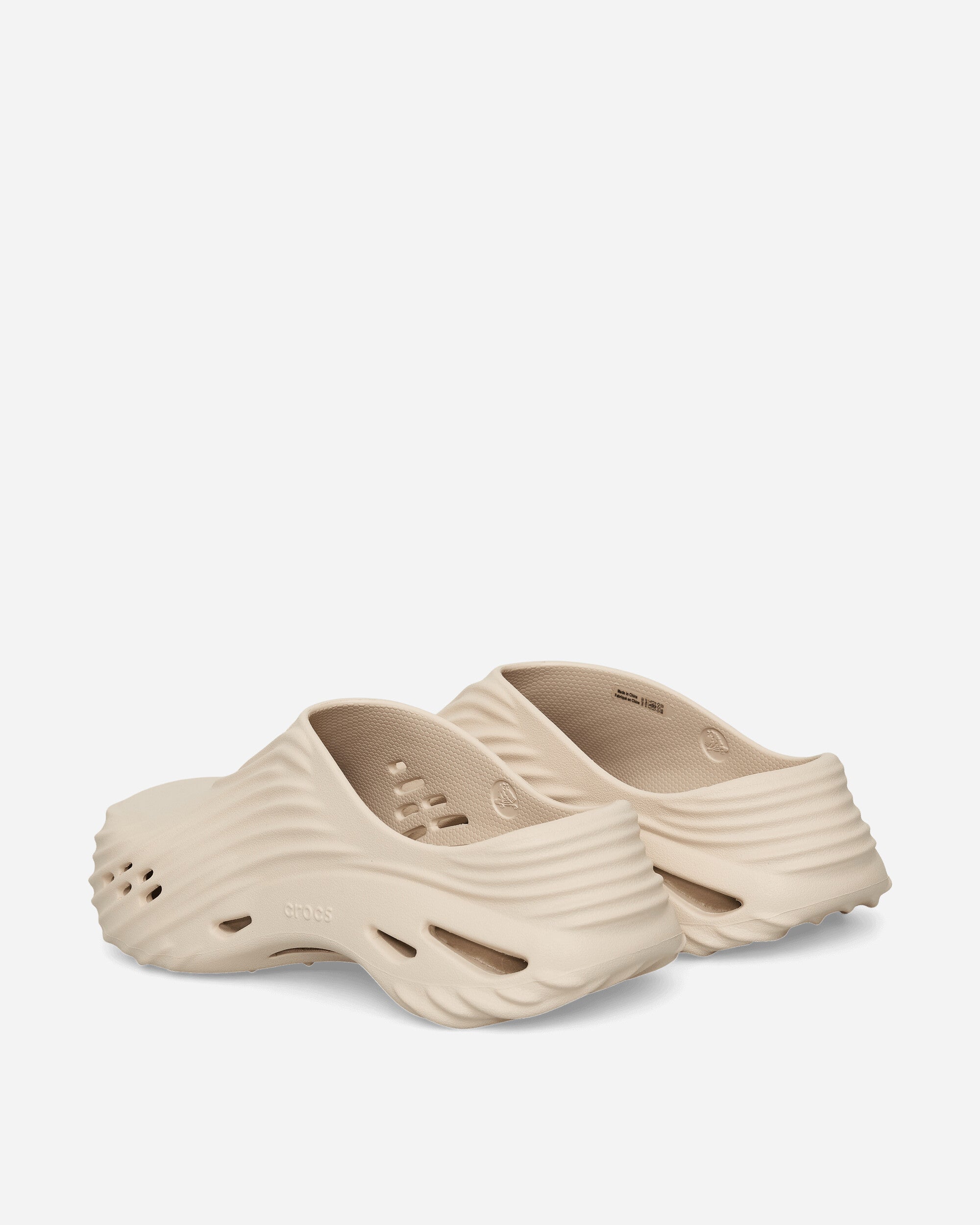 Crocs Echo Wave Almond Tint Sandals and Slides Sandals and Mules CR.210521 AMTI