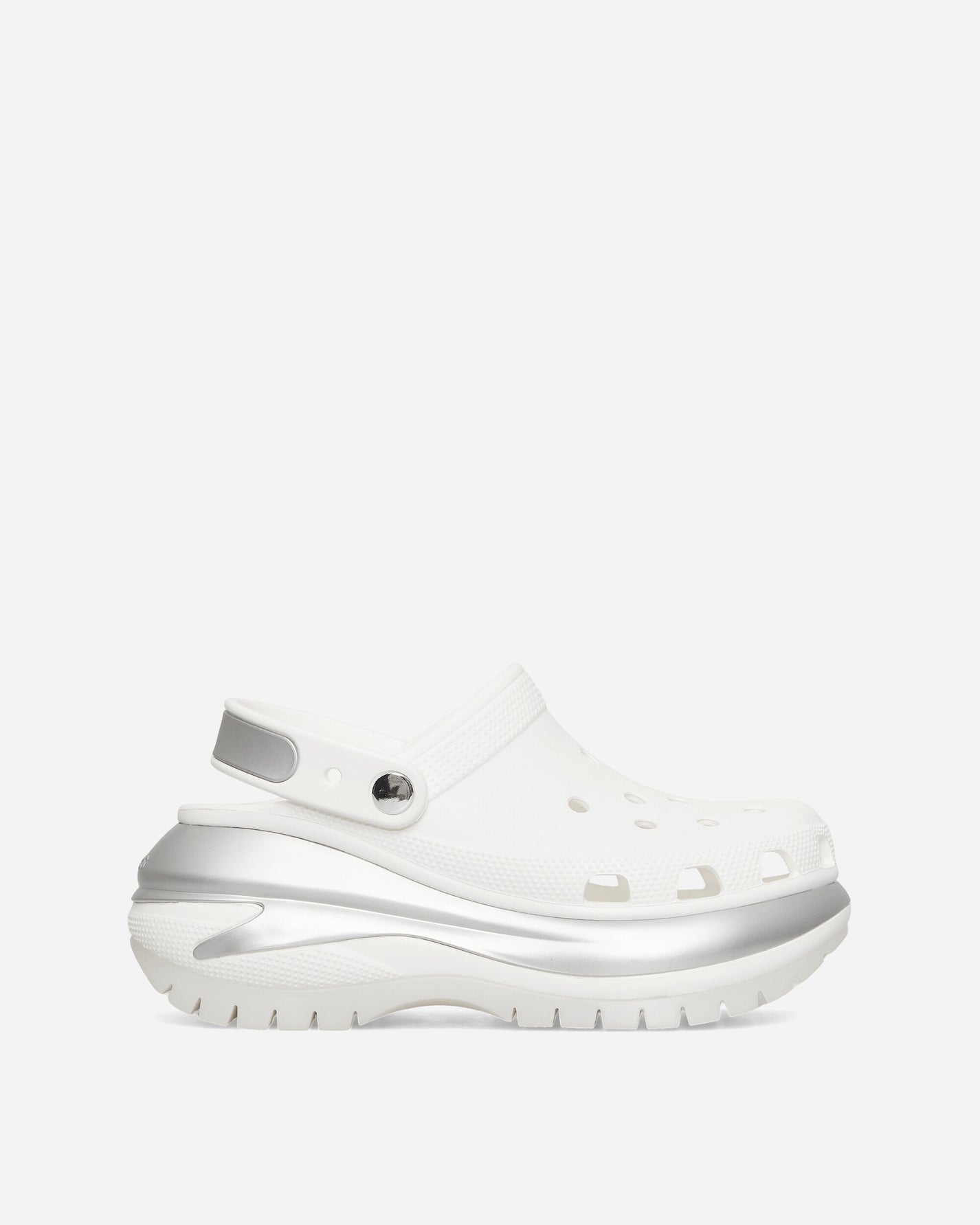 Crocs Wmns Mega Crush Metallic Clog White/Silver Sandals and Slides Sandals and Mules CR.210368 WHSI