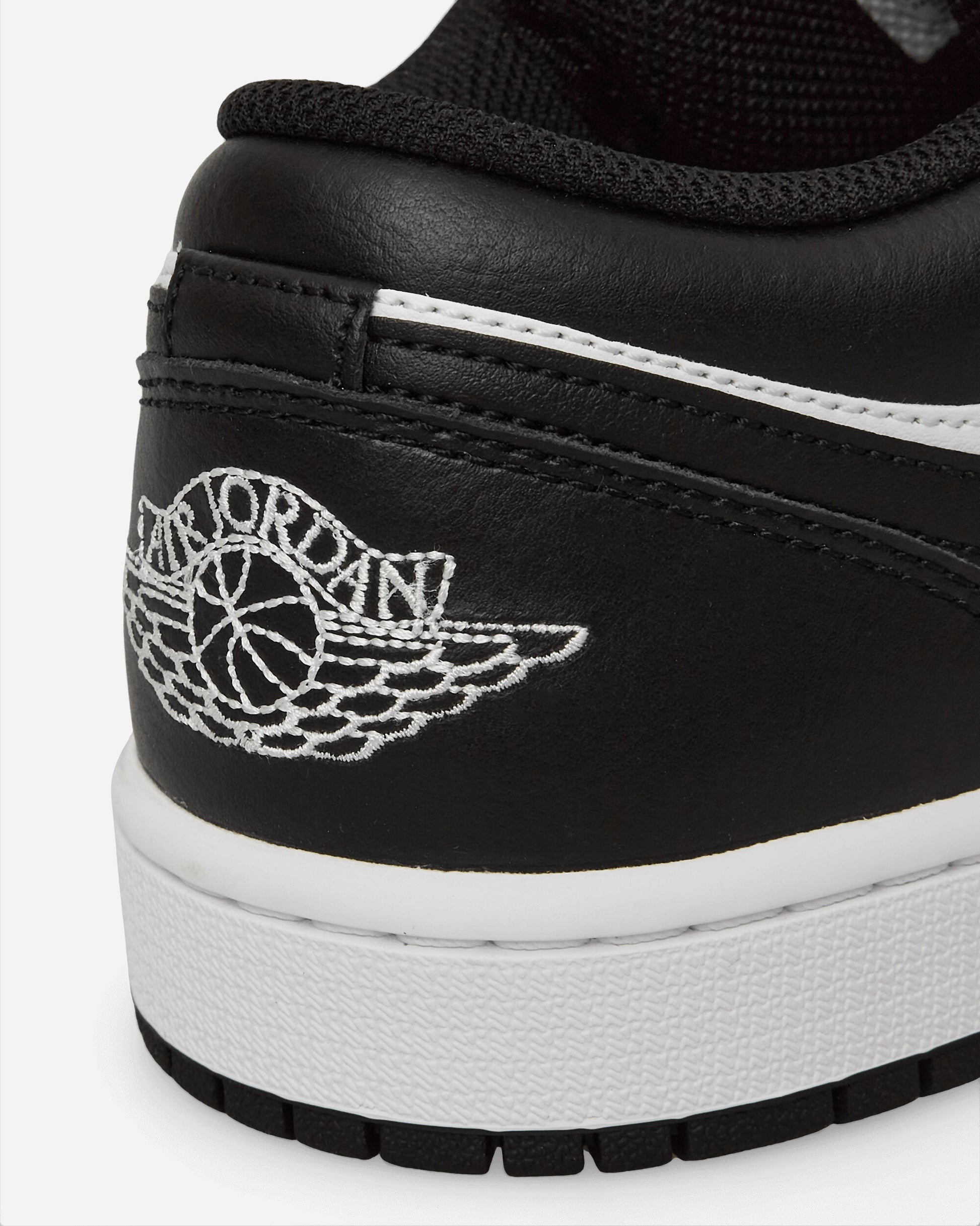 Nike Jordan Air Jordan 1 Low White/Black Sneakers Low 553558-132