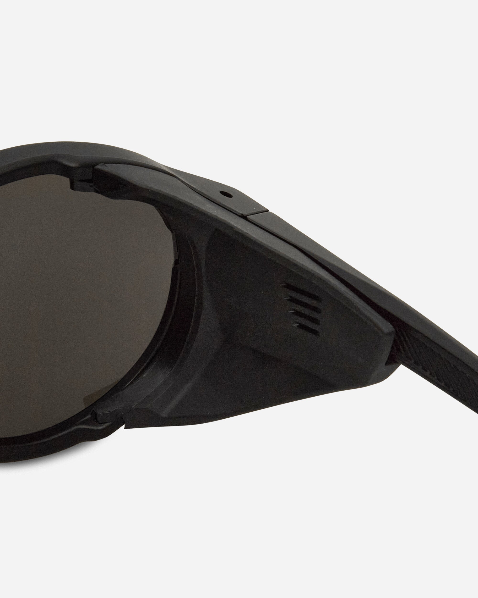 Oakley Clifden Matte Black Eyewear Sunglasses OO9440 09
