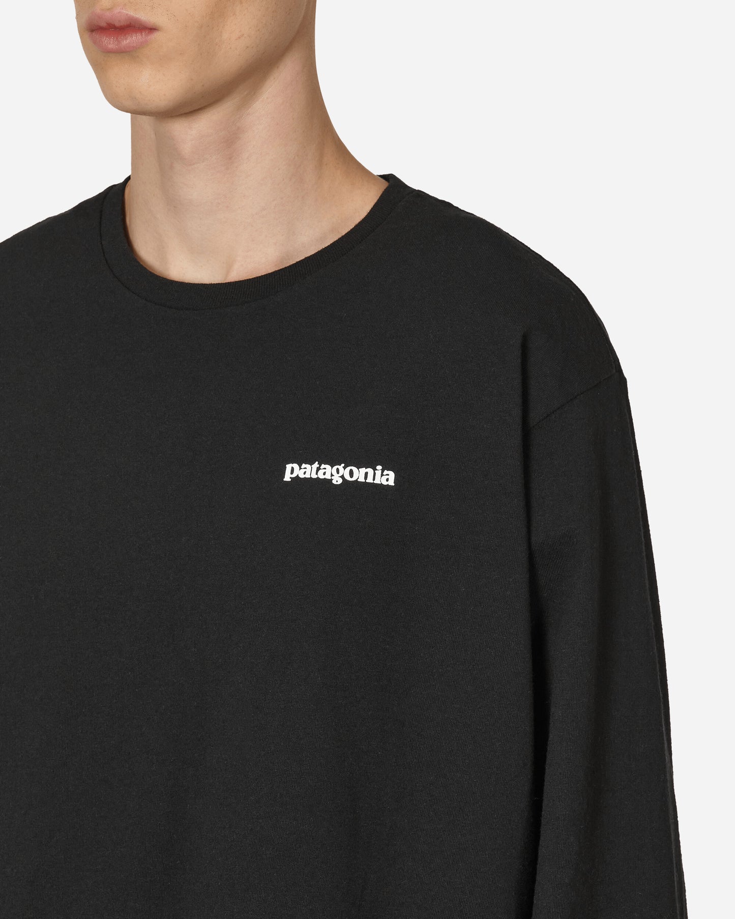 Patagonia M'S L/S P-6 Logo Responsibili-Tee Black T-Shirts Longsleeve 38518 BLK