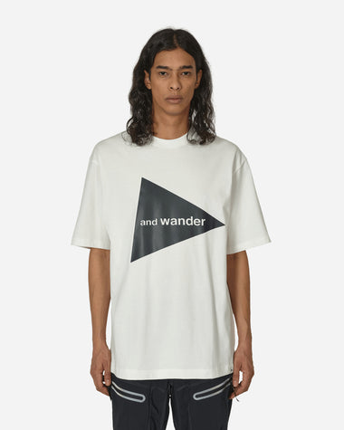 and wander And Wander Big Logo T White T-Shirts Shortsleeve 5744184187 030